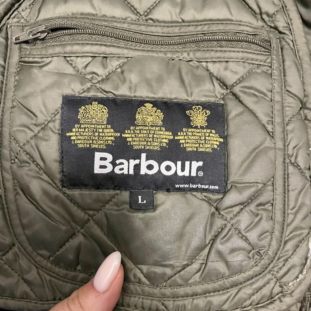 Men's BARBOUR  Quilted Shirt Jacket in Olive